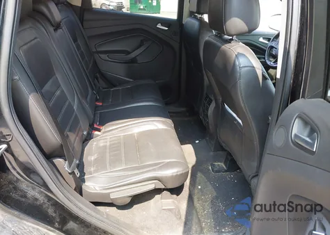 2017 Ford Escape Titanium из США, поврежденный, VIN 1FMCU9JD0HUC86391